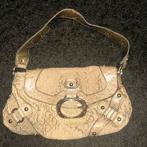 Vintage Guess Y2K Shoulder Bag. 2000s. Cheetah And Gold Interior🤎🐆